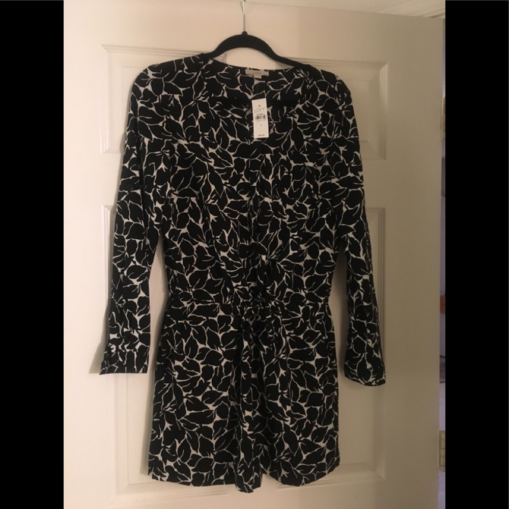 ANN TAYLOR LOFT BLACK & WHITE ROMPER